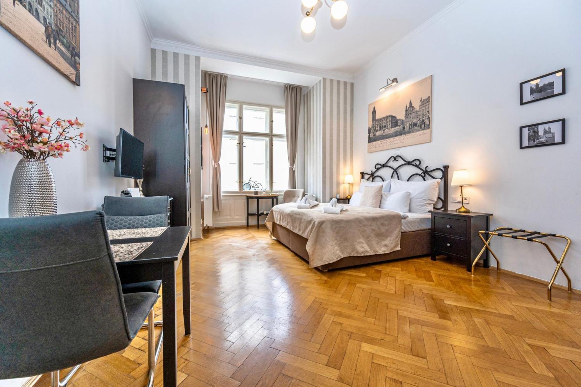 The Old Town Square & Parizska Apartments Prague Luaran gambar